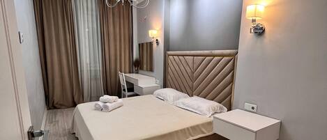 2 bedrooms, iron/ironing board, WiFi, bed sheets