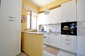 Appartement, fumeurs | 3 chambres