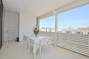 Apartment, Smoking | 2 bedrooms