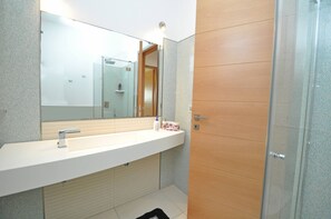 Căn hộ, hút thuốc | 2 phòng ngủ 