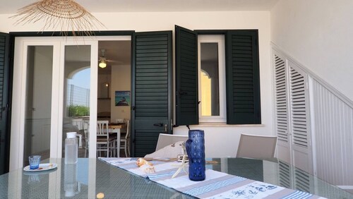 Villa del Mare 2 Three Bedrooms 700 Metres From the Beach
