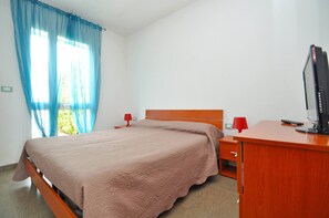 Apartment, Smoking | 2 bedrooms