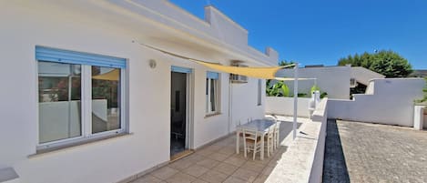 House, Smoking | 2 bedrooms
