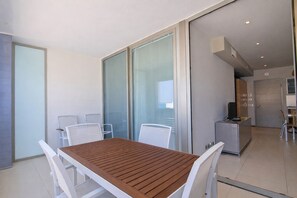 Appartement, roken | 1 slaapkamer, geluiddichte muren