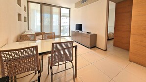 Rumah, Boleh Merokok