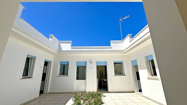 Maison, fumeurs | 2 chambres