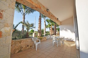 Villa, para fumadores | 2 habitaciones 
