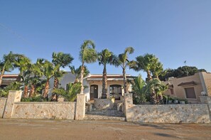 Villa, Smoking | 2 bedrooms