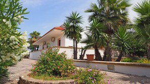 Villa, Smoking | 3 bedrooms