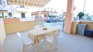 House, Smoking | 2 bedrooms