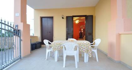Villa for 6 People 2 Bedrooms a few Meters From the sea