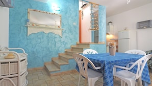 Villa, Smoking | 2 bedrooms - Villa Just a few Metres From the sea 2 Bedrooms air Conditioning (Racale)