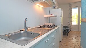 Villa, Smoking | 2 bedrooms - Villa Just a few Metres From the sea 2 Bedrooms air Conditioning (Racale)