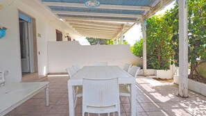 Villa, fumatori | 2 camere
