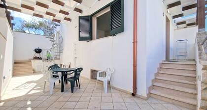 Villetta Charme 2 in Capilungo 5 Guests by the sea