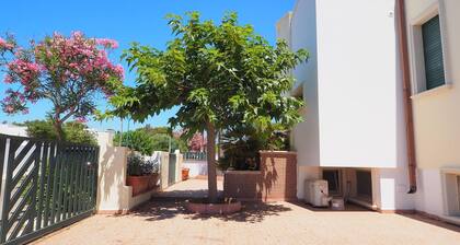 Villetta Torre Suda 2 - 6 Beds Just a few Meters From the sea