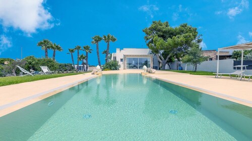 Villa Eriberto in Torre Suda