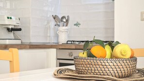 House, Smoking | 2 bedrooms, desk