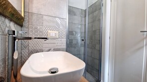 2 bedrooms, desk - Dimora Maniscalco With Star Vault Ceilings in Matino 2 Bedrooms (Matino)