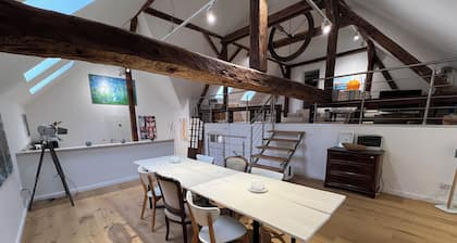 Vacation apartment & studio with outdoor lounge & barbecue