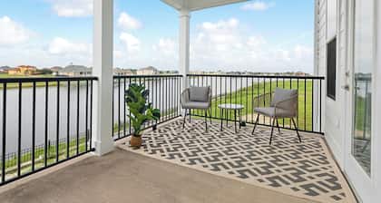 Cozy Waterfront 2-bedroom apartment in serene Slidell