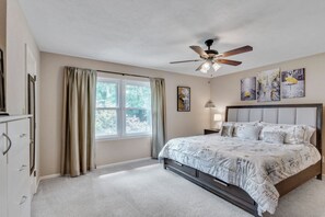 3 Schlafzimmer, Bügeleisen/Bügelbrett, kostenloses WLAN, Bettwäsche