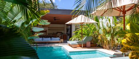 Alberca al aire libre