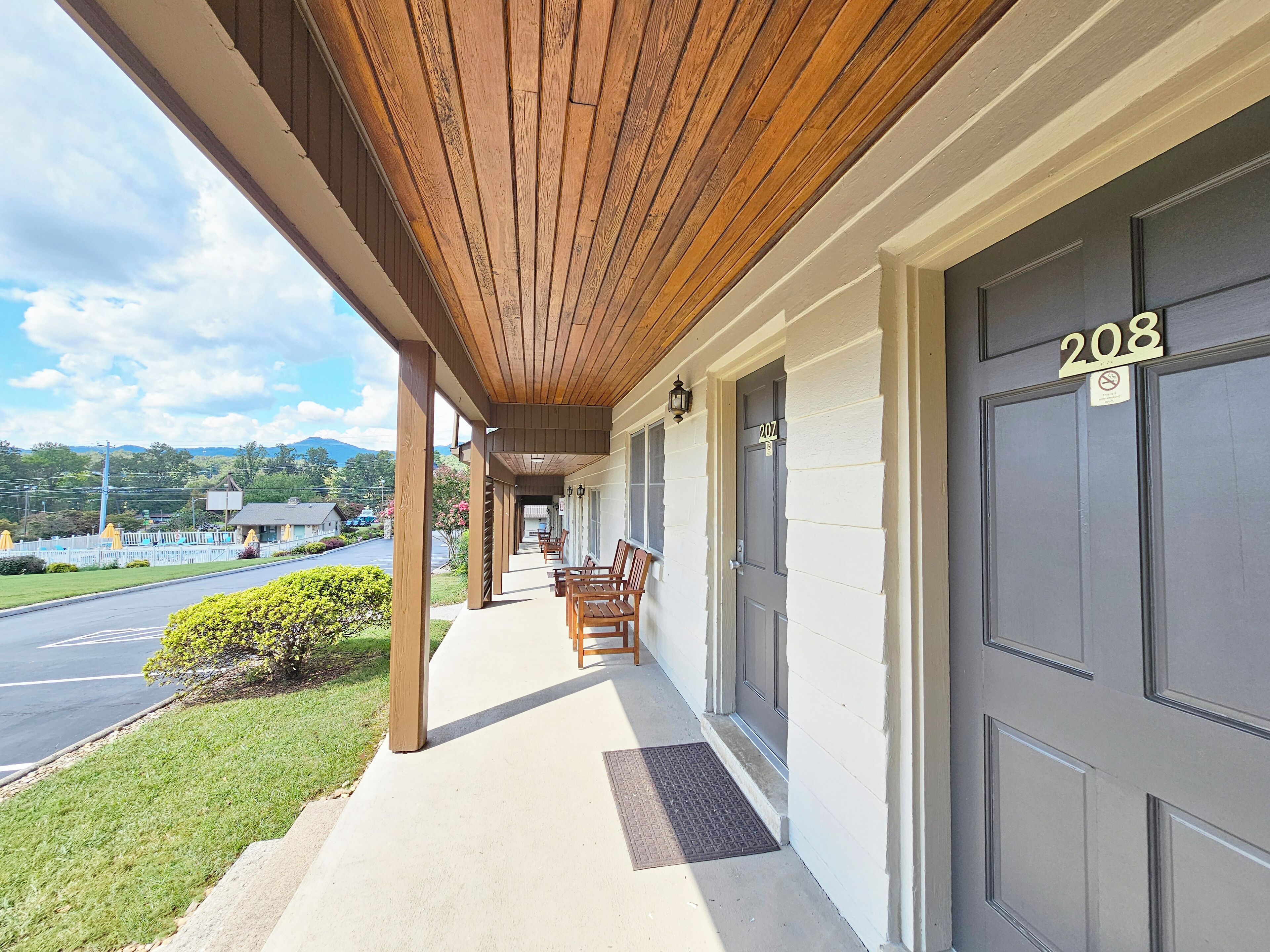 المنشأة من الخارج