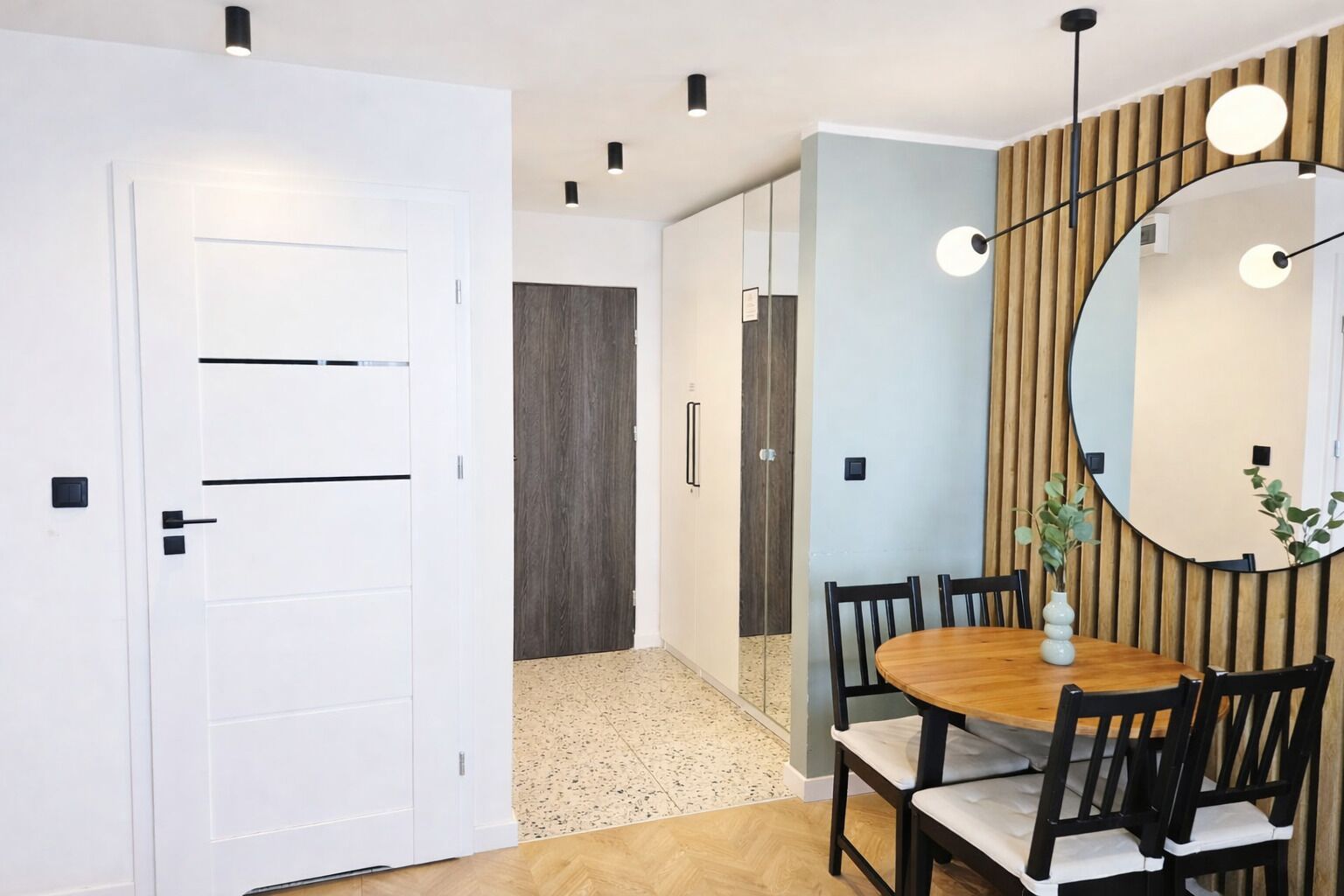 Comfort Apartment, City View | 1 bedroom, in-room safe, individually decorated, individually furnished