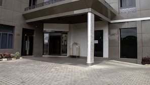 Fachada da propriedade