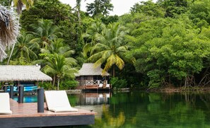 Front of property - Central Hotel Bocas del Toro (Bocas del Toro)