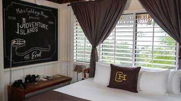 Sardis | Minibar, in-room safe, free WiFi, bed sheets