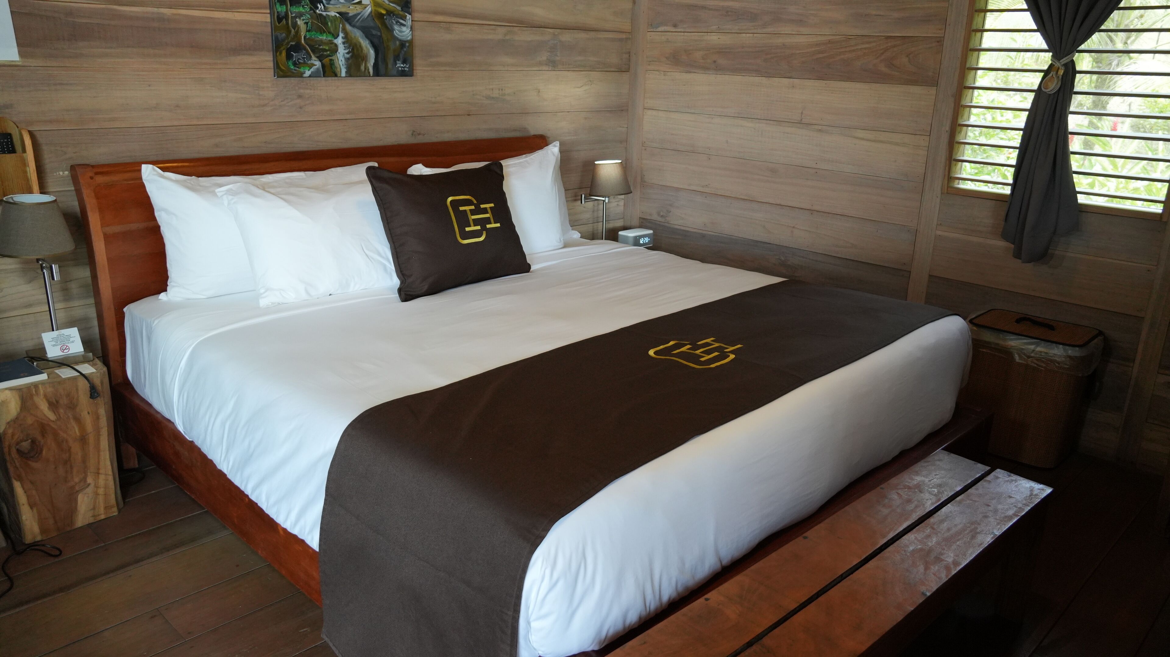 Bereshit | Minibar, caja fuerte, wifi gratis y ropa de cama