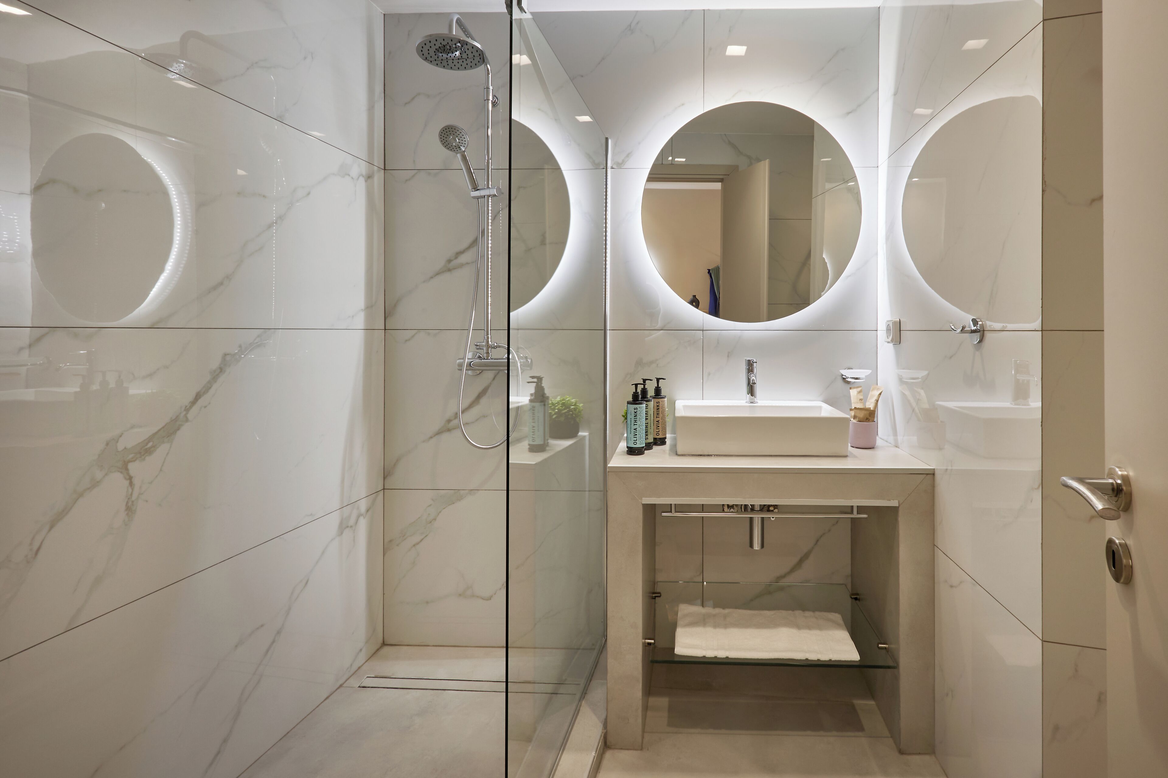 Shower, rainfall showerhead, hair dryer, slippers