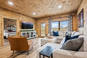 TV connectée, cheminée, jeux vidéo