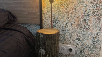 2 bedrooms, iron/ironing board, travel crib, free WiFi