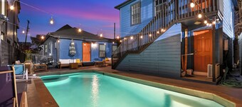 The Pool house in Montrose 4BR, 3BR, 4PK, 8-12 PPL