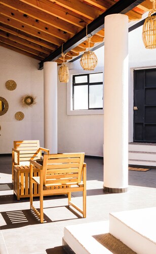 Beautiful House in Jalatlaco /2 br/2.5 bath/park /AC