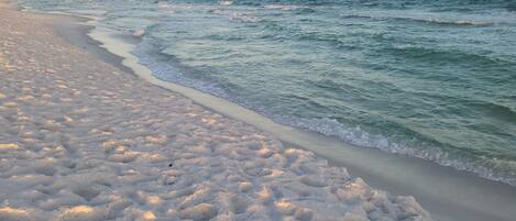 Solsenger og strandhåndklær