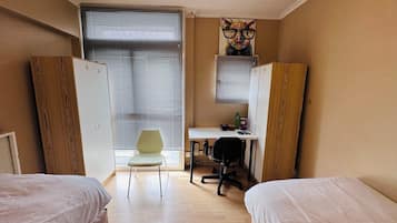 1 bedroom, WiFi, bed sheets