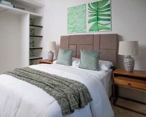 1 bedroom, in-room safe, desk, iron/ironing board - A cozy one-bedroom haven designed for restful stays and effortless island living (Gros Islet)