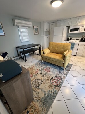 Smart TV, music library, stereo