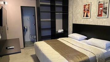 Soundproofing, iron/ironing board, free WiFi