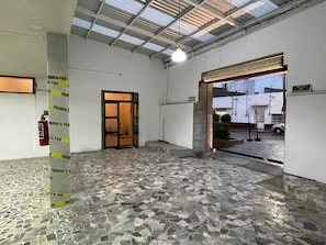 Free self-parking - Hotel Santa Julia (Tecamachalco)