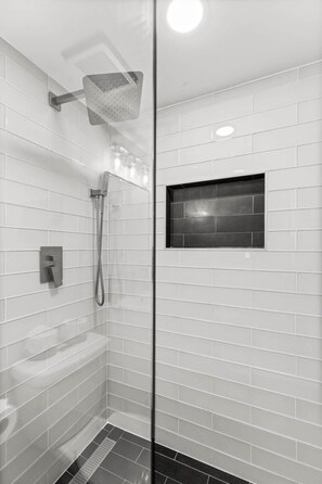 Shower, shampoo