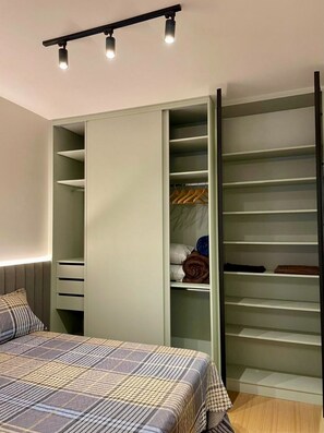 1 habitación, cuna de viaje, wifi gratis y ropa de cama 