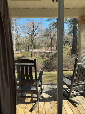 Interior - Luxury Lodging, Lakefront View ,King Bed w/Private Bath, Private Patio. (Elizabethtown)