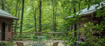 Emerald Lake Cabin- Lakefront - Hikes - MTB Trails - Couples