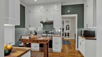 House, Multiple Beds, Pool Access, Pool View (381 Tolle St) | Private kitchen | Coffee/tea maker