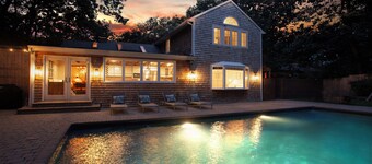 Perfection in Sag Harbor : 5 Bedrooms with saltwater pool  - walk to Beach